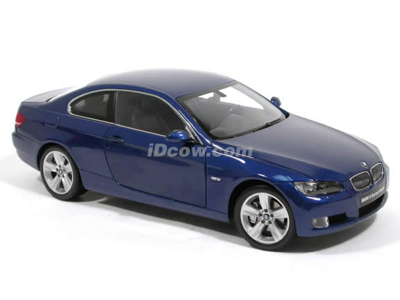 2007 BMW 330i diecast model car 1:18 scale coupe from Kyosho - Blue Coupe