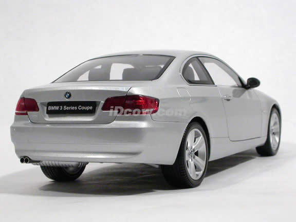 2007 BMW 330i Coupe diecast model car 1:18 scale from Kyosho - Silver 08735S
