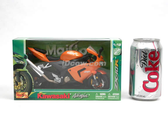 2005 Kawasaki Ninja ZX-10R Diecast Motorcycle Model 1:12 scale die cast from Maisto - Orange 31105