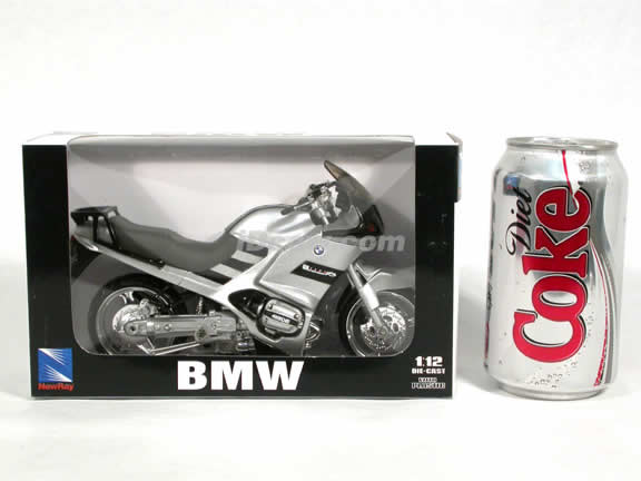 2000 BMW R1100RS Diecast Motorcycle Model 1:12 scale die cast from NewRay - Silver