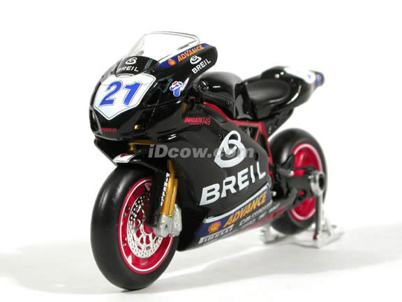 2004 Ducati 749 #21 Vittoriano Guareschi Diecast Motorcycle Model 1:18 scale die cast from Maisto - Black