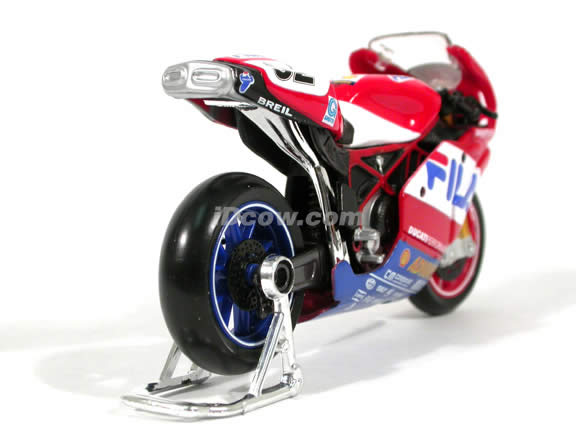 2004 Ducati 999 #52 James Toseland Diecast Motorcycle Model 1:18 scale die cast from Maisto - Red