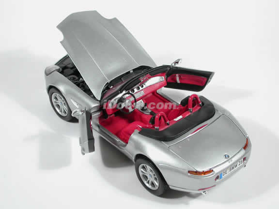 2002 BMW Z8 diecast model car 1:18 scale die cast by Motor Max - Silver