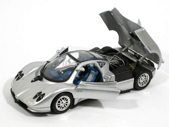 2002 Pagani Zonda C12 diecast model car 1:18 scale die cast by Motor Max - Silver 73147