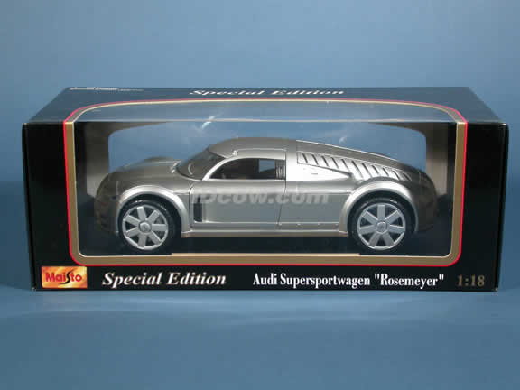 2002 Audi Supersportwagen Rosemeyer Diecast model car 1:18 scale die cast by Maisto