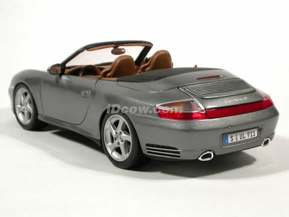 2004 Porsche 911 Carrera 4S Cabriolet diecast model car 1:18 scale die cast by Maisto - Dark Silver