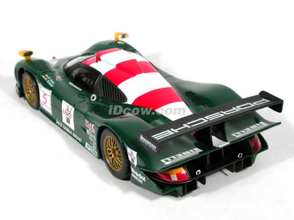 1998 Porsche 911 GT1 Le Mans #5 diecast model race car 1:18 scale die cast by Maisto