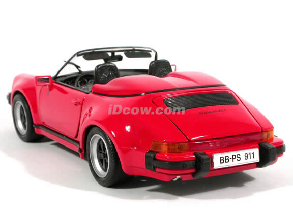 1989 Porsche 911 Speedster diecast model car 1:18 scale die cast by Maisto - Red