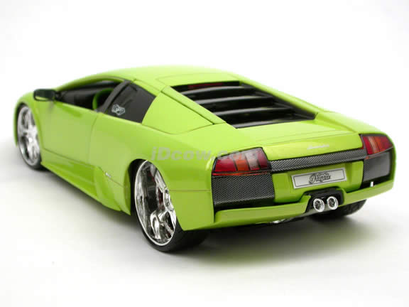 2005 Lamborghini Murcielago Coupe diecast model car 1:18 scale die cast by Maisto Playerz - Green 31053