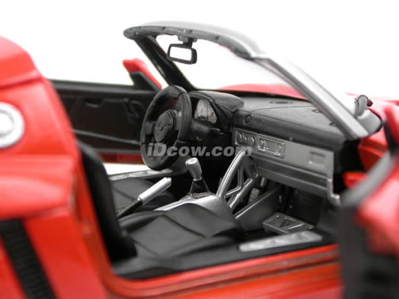 2002 Opel Speedster diecast model car 1:18 scale die cast by Maisto - Orange 31615