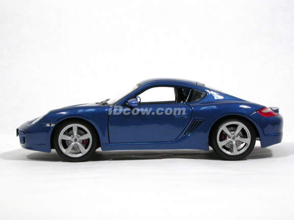 2006 Porsche Cayman S diecast model car 1:18 scale die cast by Maisto - Blue 31122