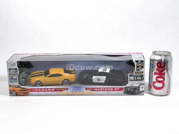 2006 RC Chevy Camaro Concept in Bumble Bee Yellow and RC Ford Mustang Police Car in 1:32 scale by Jada Toys - 91821
