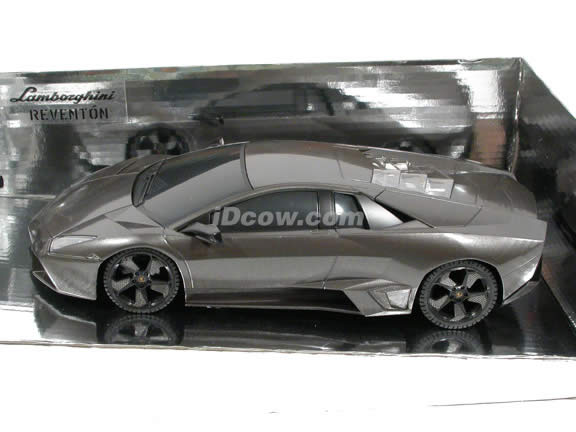 2008 Lamborghini Reventon model car 1:18 scale by XQ Toys - Black