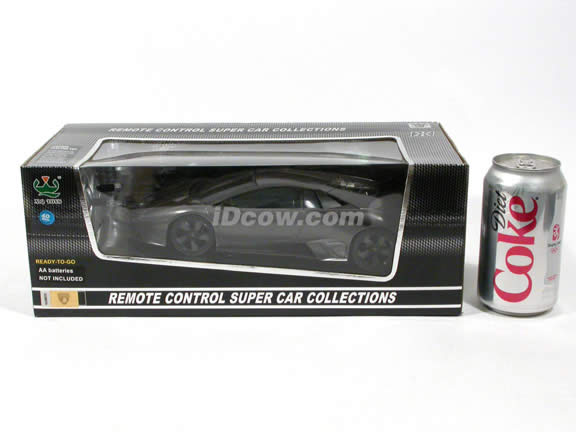 2008 Lamborghini Reventon model car 1:18 scale by XQ Toys - Black