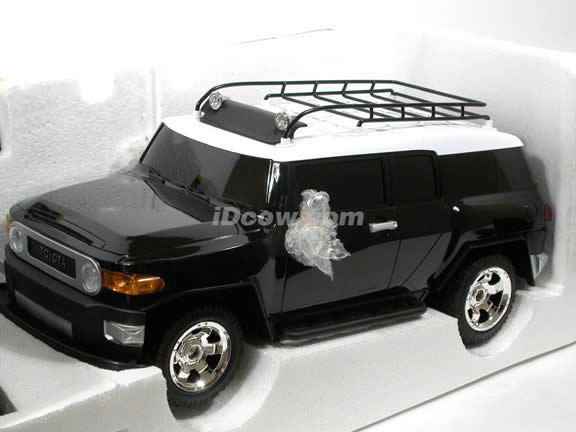 2007 RC Toyota FJ Cruiser model car 1:10 scale - Black