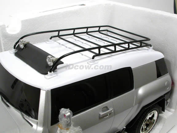 2007 RC Toyota FJ Cruiser model car 1:10 scale - Silver