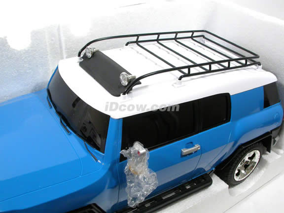2007 RC Toyota FJ Cruiser model car 1:10 scale - Blue