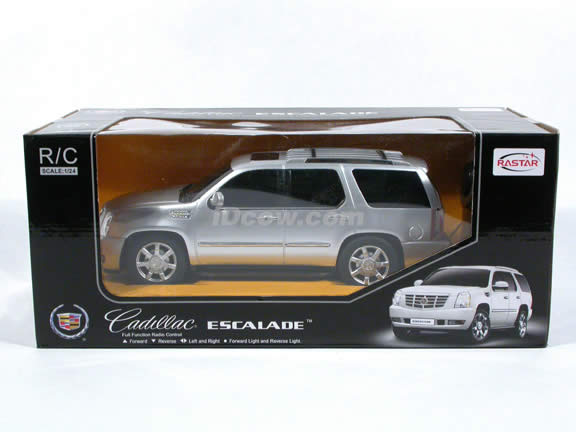 RC 2009 Cadillac Escalad model car 1:24 scale by RASTAR - Silver