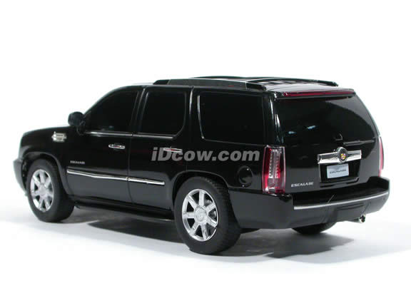 RC 2009 Cadillac Escalad model car 1:24 scale by RASTAR - Black