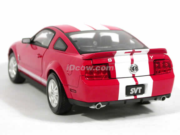 2007 Ford Mustang Shelby GT500 diecast model car 1:18 scale die cast by Shelby Collectibles - Red 75001