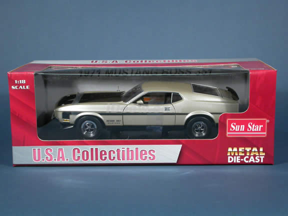 1971 Ford Mustang Boss 351 Diecast model car 1:18 scale die cast by Sun Star - Warm Silver