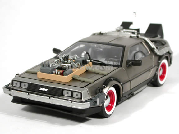 1982 DeLorean - Back To The Future III Diecast model car 1:18 scale die cast by Sun Star - Stainless Steel