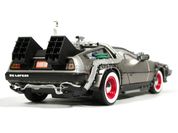 1982 DeLorean - Back To The Future III Diecast model car 1:18 scale die cast by Sun Star - Stainless Steel