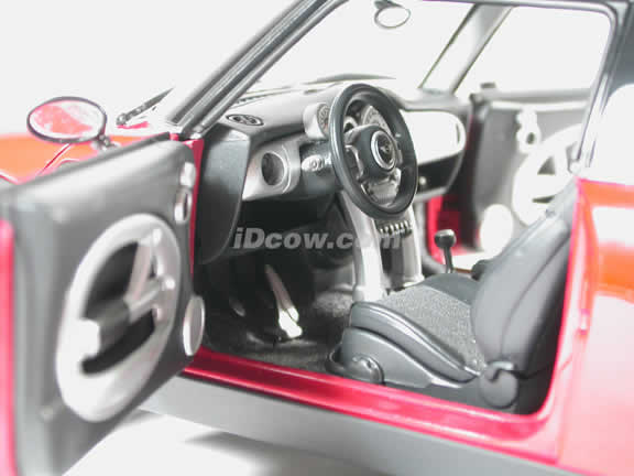 2003 Mini Cooper diecast model car 1:18 scale die cast by AUTOart - Red & White Stripes