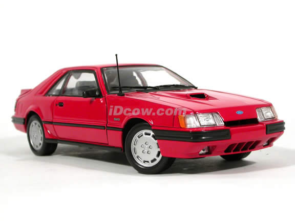 1986 Ford Mustang SVO diecast model car 1:18 scale die cast by Welly - Red