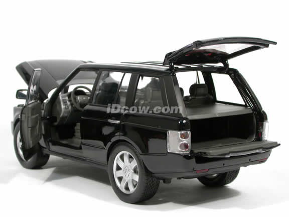 2003 Land Rover Range Rover diecast model car 1:18 scale die cast by Welly - Black 12536W