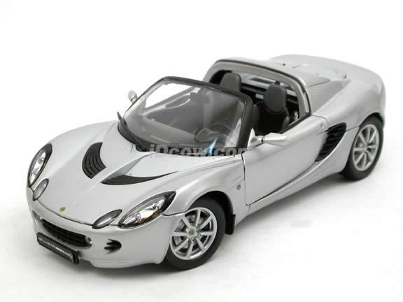 2003 Lotus Elise 111s diecast model car 1:18 scale die cast by Welly - Silver 2535W