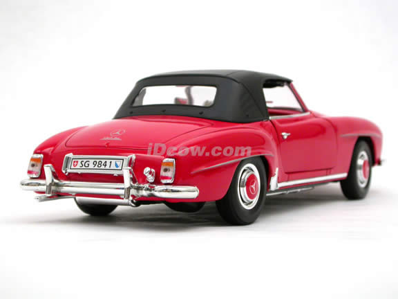 1955 Mercedes Benz 190SL diecast model car 1:18 scale die cast by Welly - Red 9841w