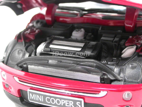2006 Mini Cooper S diecast model car 1:18 scale cabrio by Welly - Red Cabrio