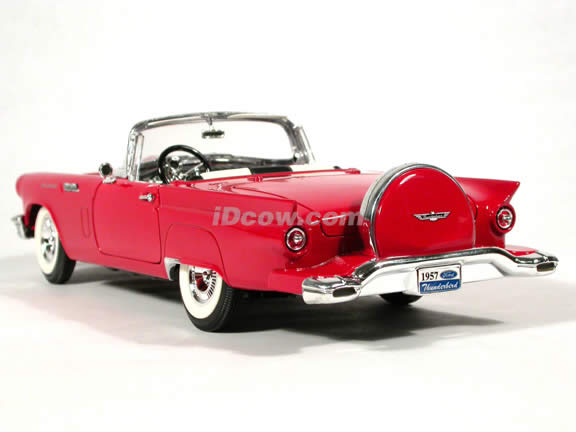 1957 Ford Thunderbird diecast model car 1:18 scale die cast by Yat Ming - Red