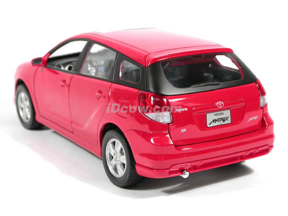 2003 Toyota Matrix diecast model car 1:18 scale die cast by Yat Ming - Red