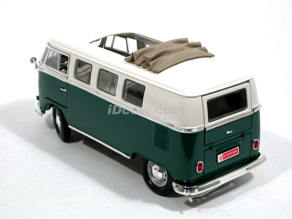 1962 Volkswagen Microbus diecast model car 1:18 scale die cast by Yat Ming - Green White 92327